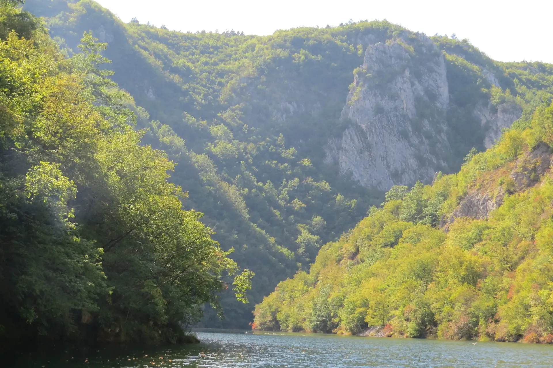 Reka Uvac i uvačka jezera